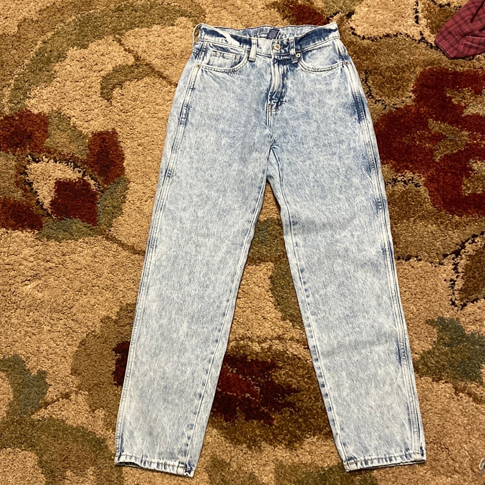 Arizona mom jean